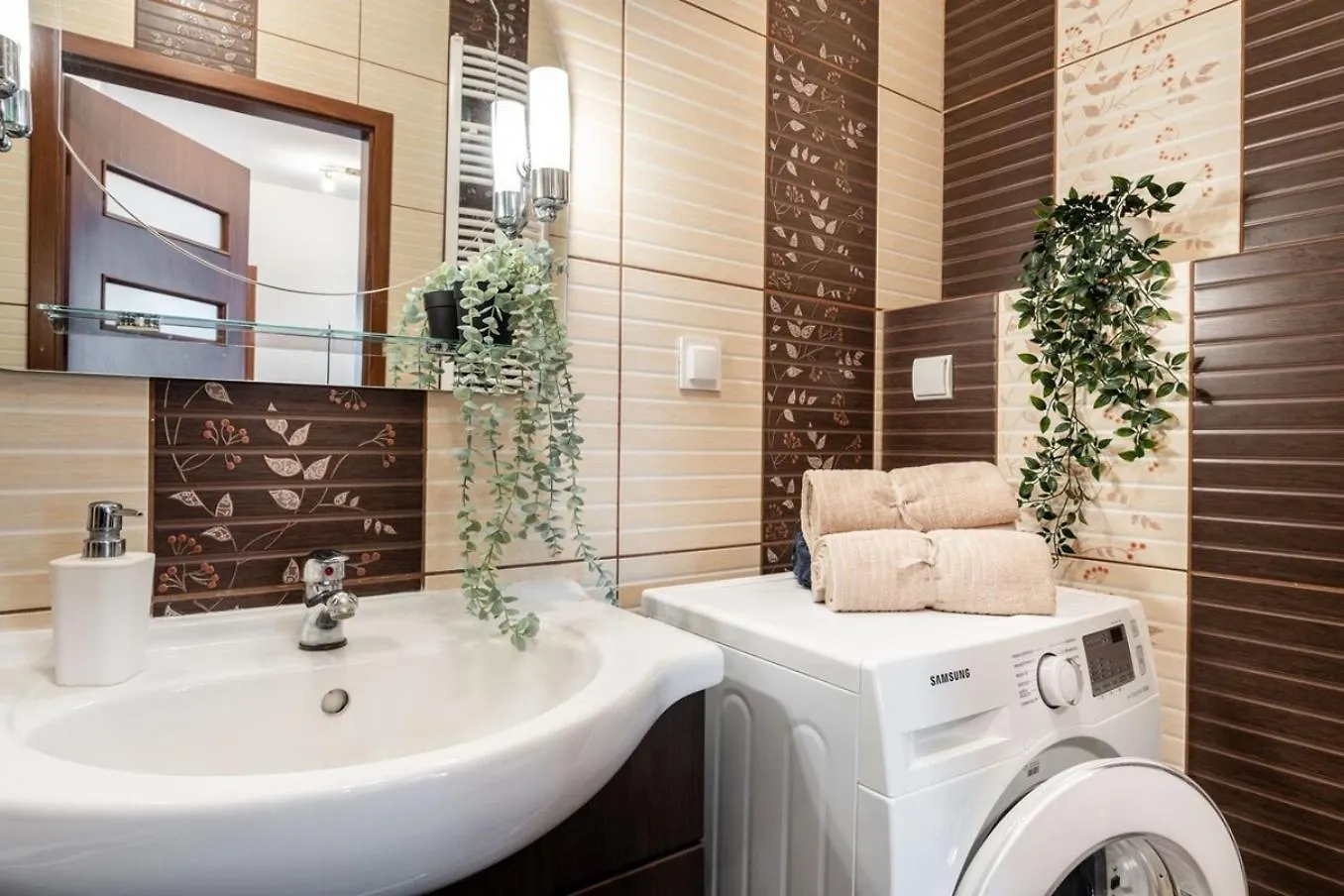 Pineapple Apartment Ochota, 3 Rooms, Parking Warszawa 0*,  Polen